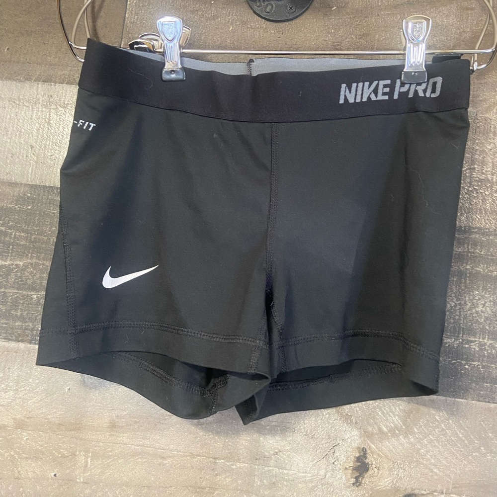 Nike Black and White Pro Waistband Compression Shorts 2.5”